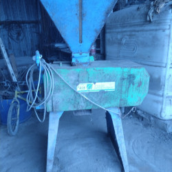 Vds aplatisseur à céréales