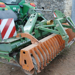 Herse rotative Amazone KE 303