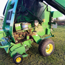 Vds round baller John Deere 854