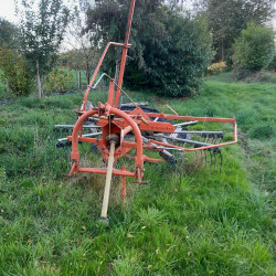 Vds divers machines agricoles