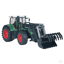 TRACTEUR FENDT AVEC CHARGEUR