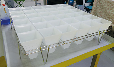 EGOUTTOIR 36 CASES - photo 3