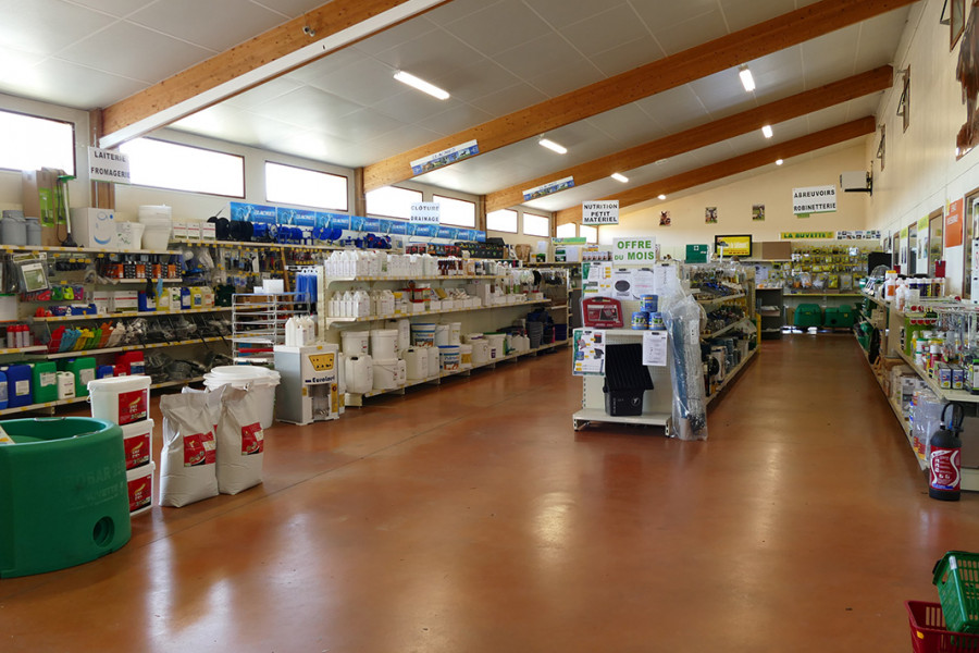 Confolens (Lessac) - Magasins et Relais - Alliance Elevage