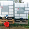 Mise en place de containers pour l’aliment liquide
